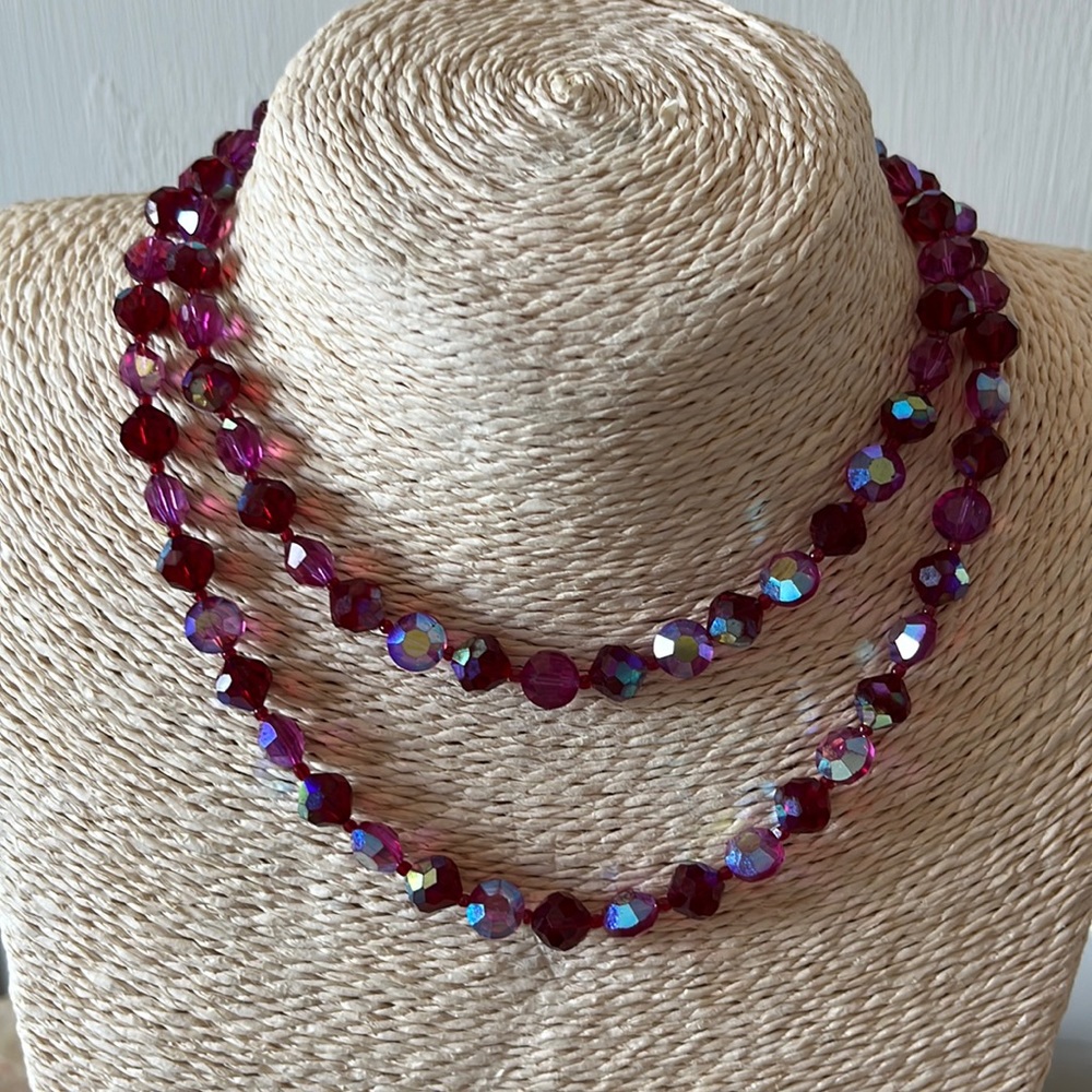 Vintage 1950’s Iridescent Glass Necklace